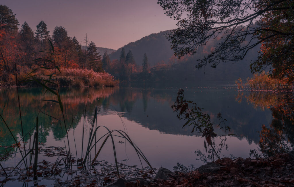 Calm lake at Plitvice Lakes