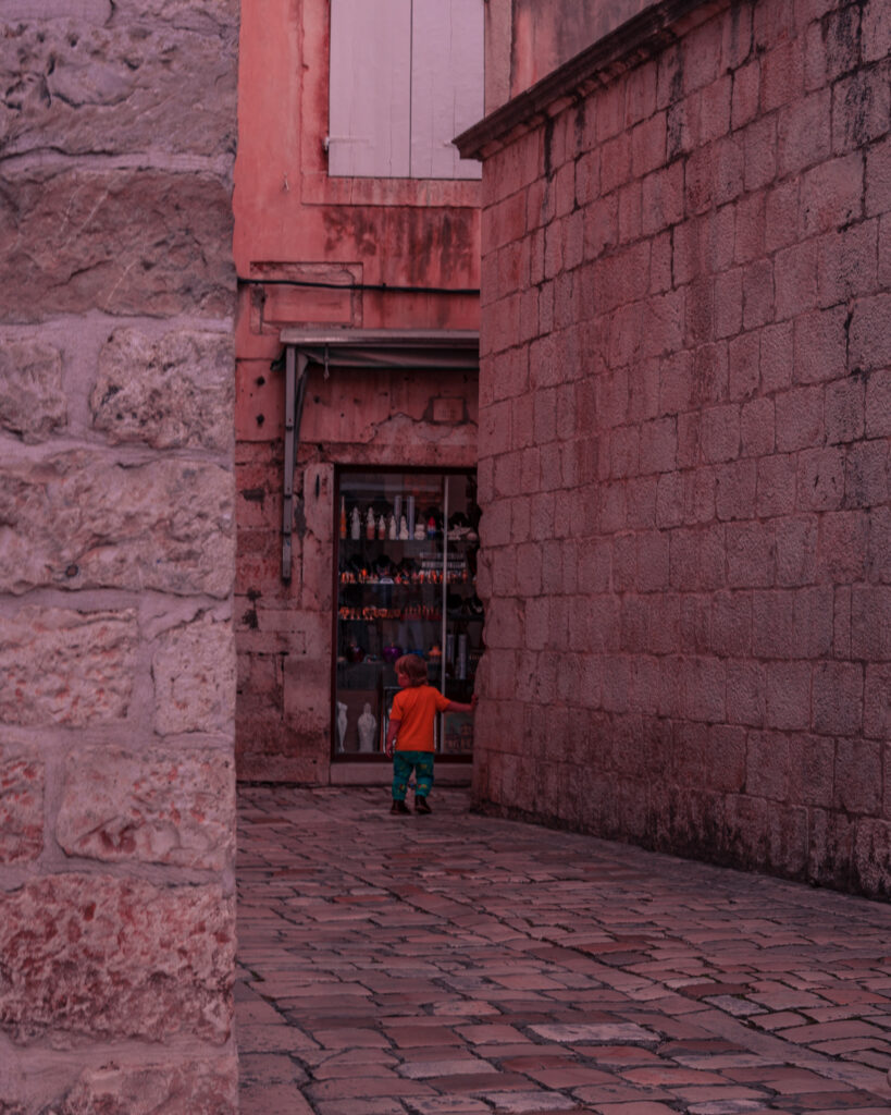 Trogir, Sandstone, Old Town, boy