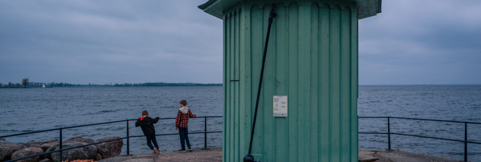 Vadstena-Vattern-looking-out