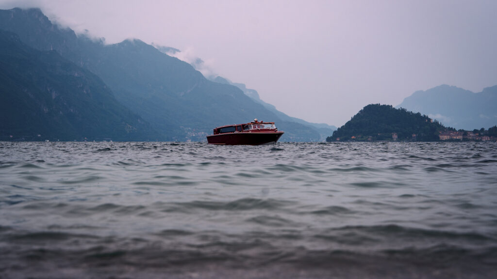 Lake-Como-Family-road-trip-in-Northern-Italy-Wooden-boat