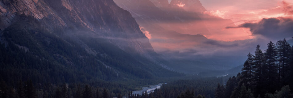 Monte-Bianco-valley-Family-road-trip-in-Northern-Italy-Sunrise