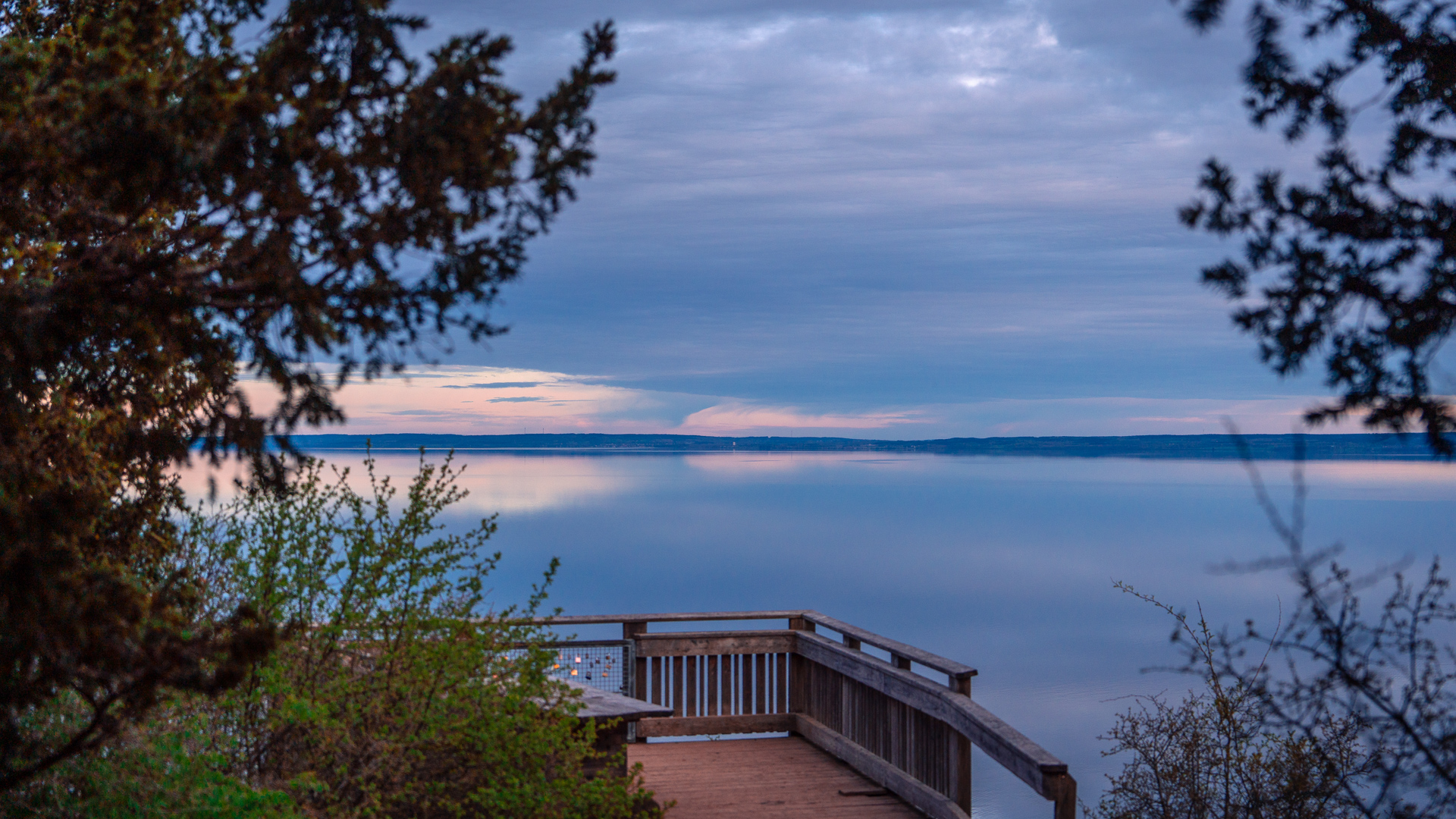 Omberg-Lake-Vattern-Lookout-point
