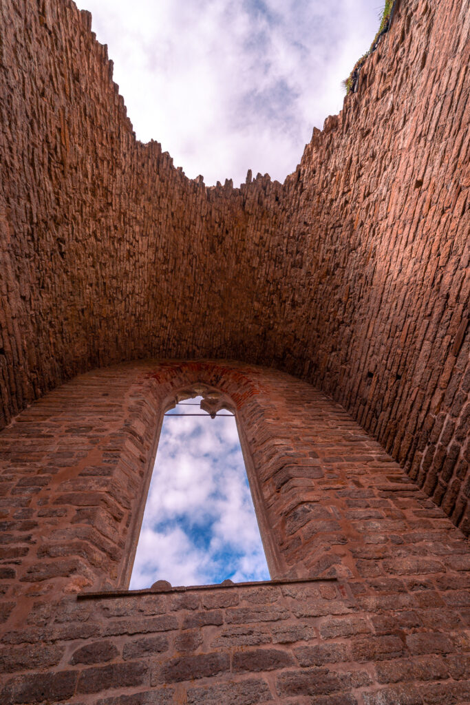 Vadstena-Monastery-Ruins-Saint-Bridget-of-Sweden-roof