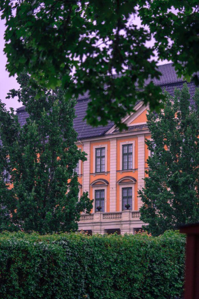 Nynas-Slott-Castle-Sodermanland-Sweden-garden