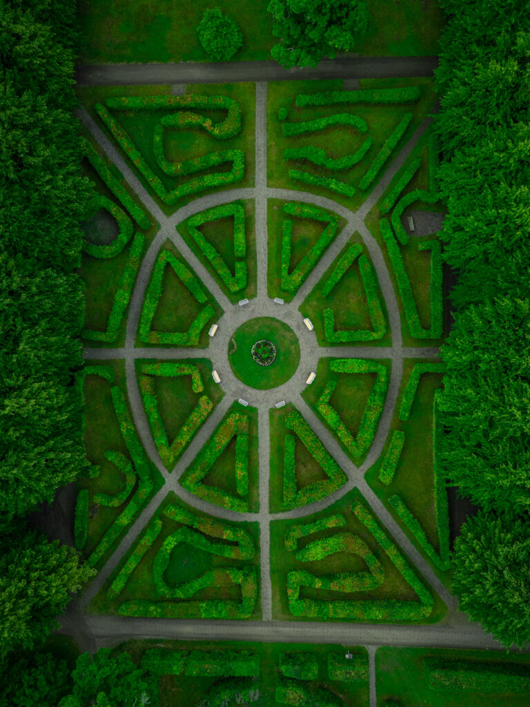 Tullgarn-Slott-Castle-Sodermanland-Swedan-drone-shot-garden