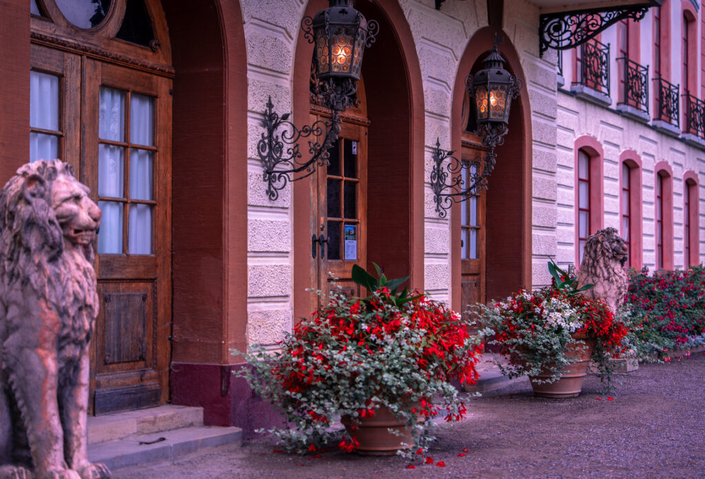 Tullgarn-Slott-Castle-Sodermanland-Swedan-entrance