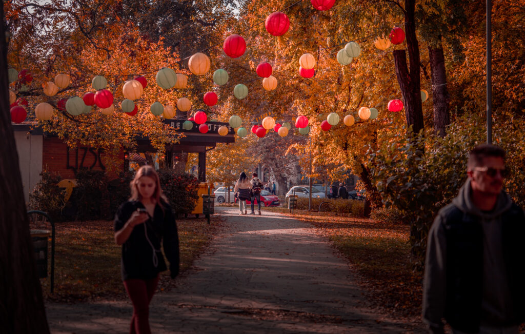 Városliget City Park Budapest - Autumn Walk in the Parc
