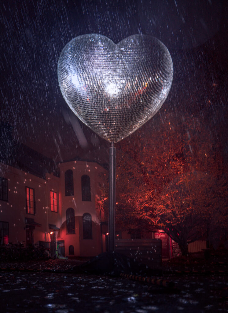 Allt Ljus på Uppsala Light Art Festival – Dreamcatcher in front of Uppsala Domkyrka - Uppsala Sweden 2025