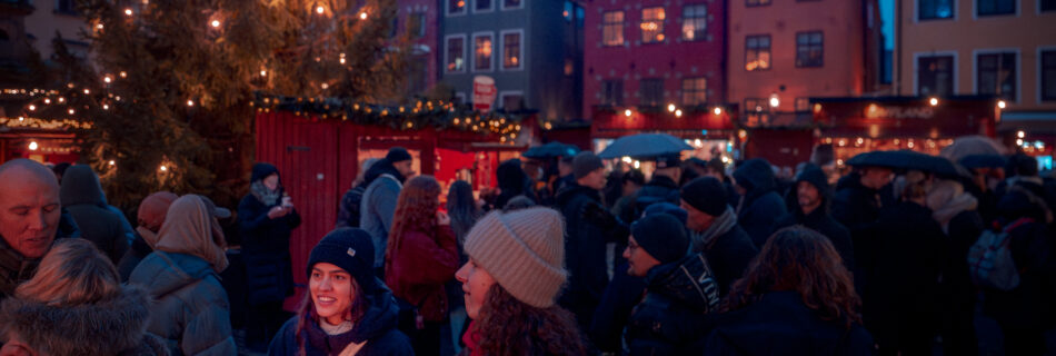 Christmas Market Stockholm Gamla Stan Stortorget - Crowd in front of Christmas Tree