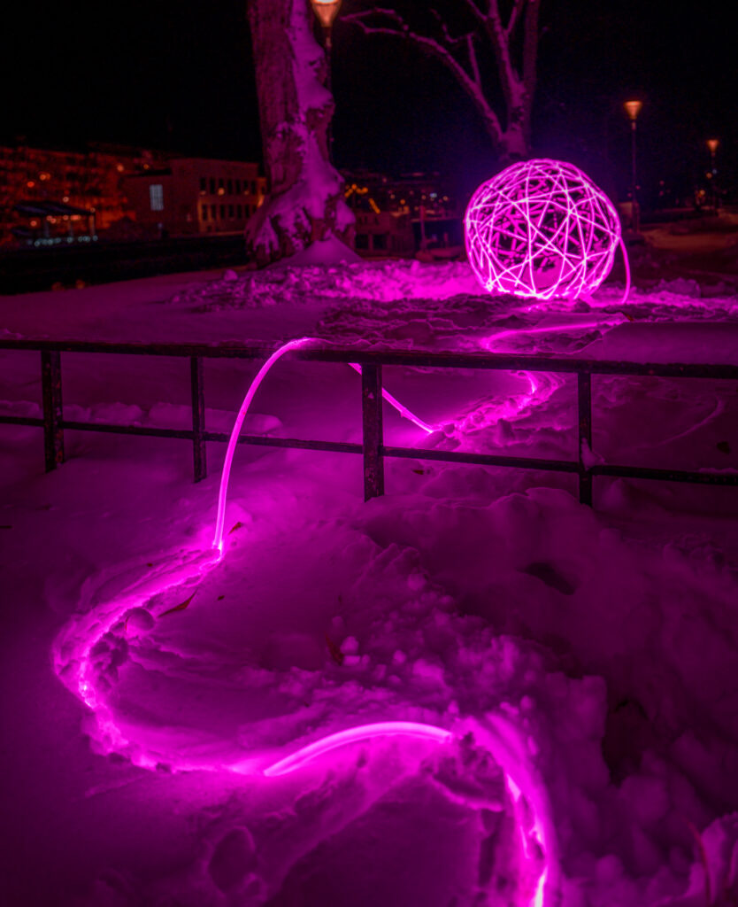 Visit Allt Ljus på Uppsala Stadsträdgården - Art in Snow - Light Artworks 2024