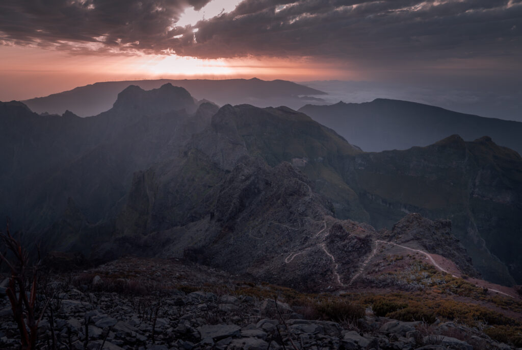 Pico Ruivo Hike Viewpoint Madeira - Path Winding in Front of Peaks and Sunset